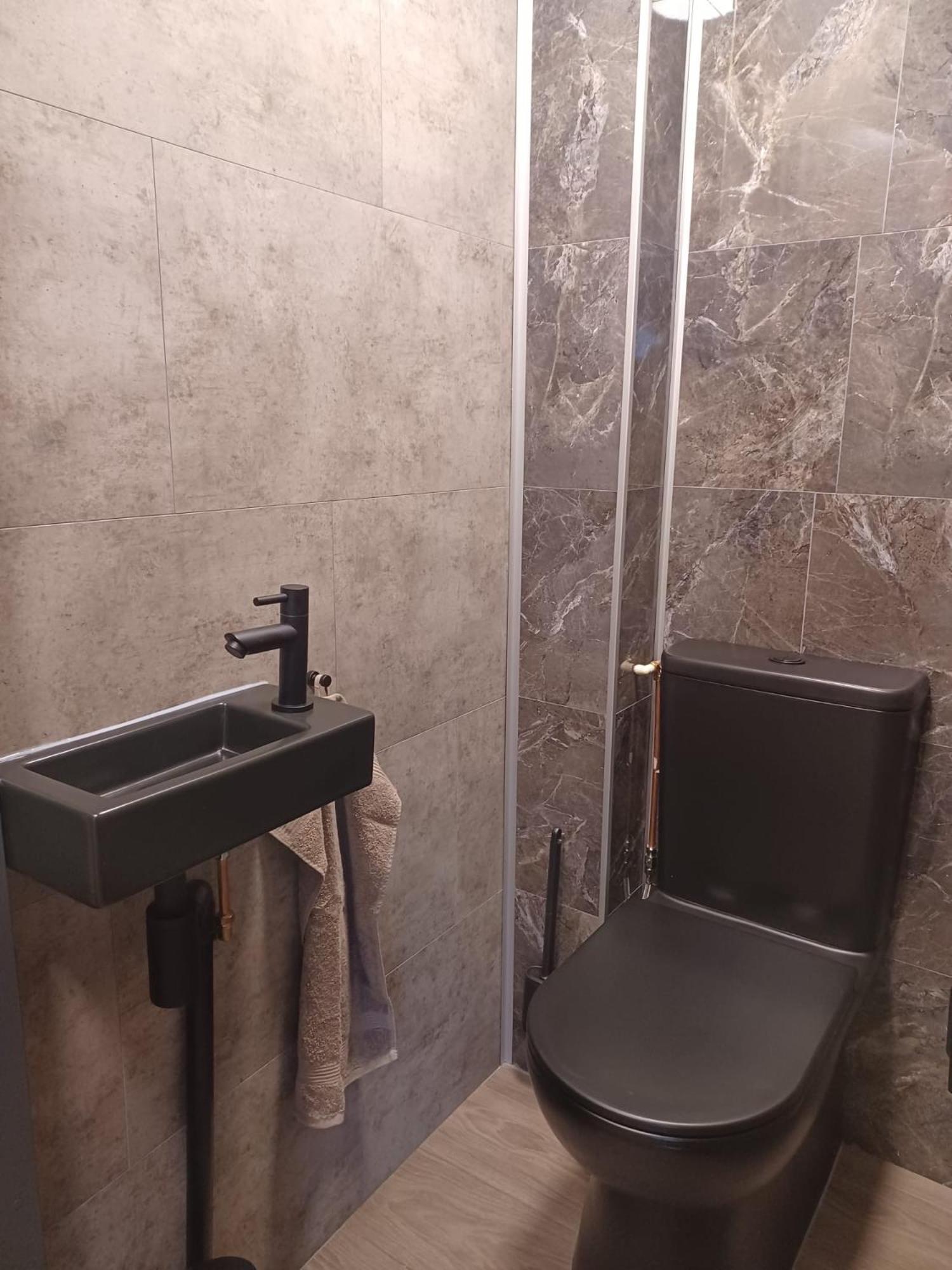 Hotel Dichtbijzee Oosterend  Zewnętrze zdjęcie