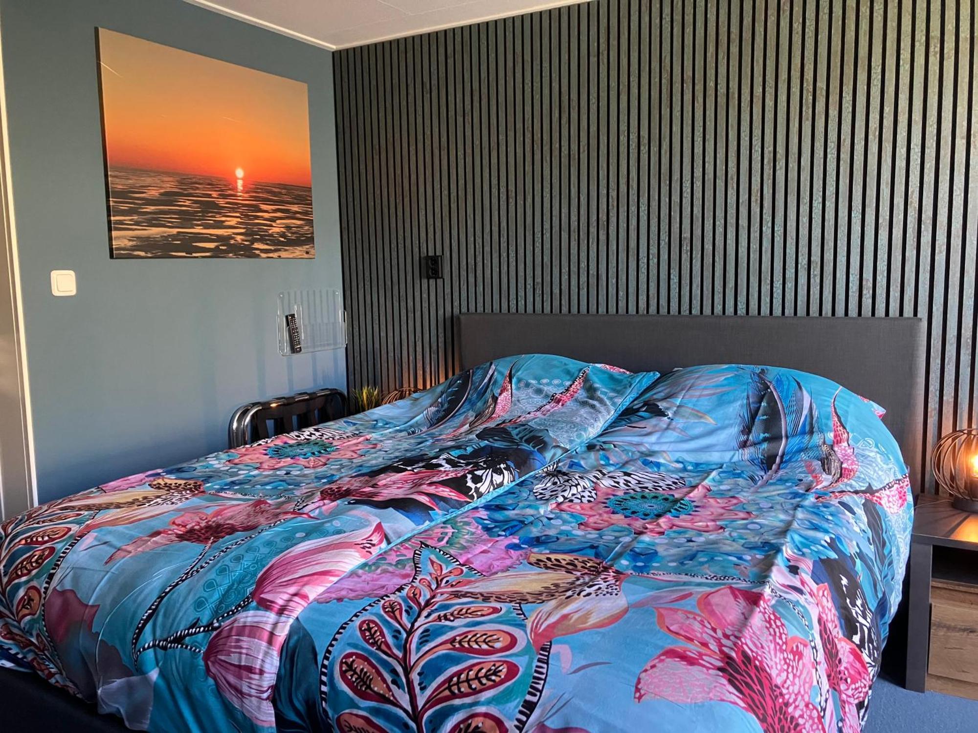 Hotel Dichtbijzee Oosterend  Zewnętrze zdjęcie